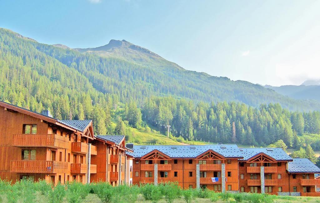 Les Balcons De Val Cenis Le Aparthotel 3*